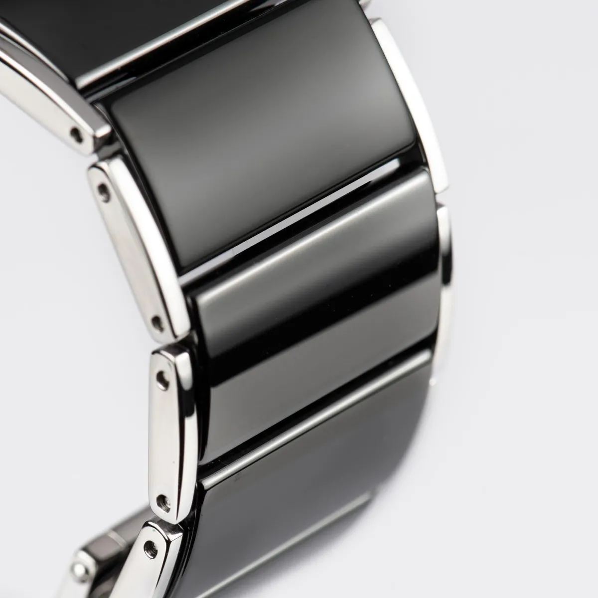 Jacques Lemans Dublin 1-1940F> High-Tech Ceramic