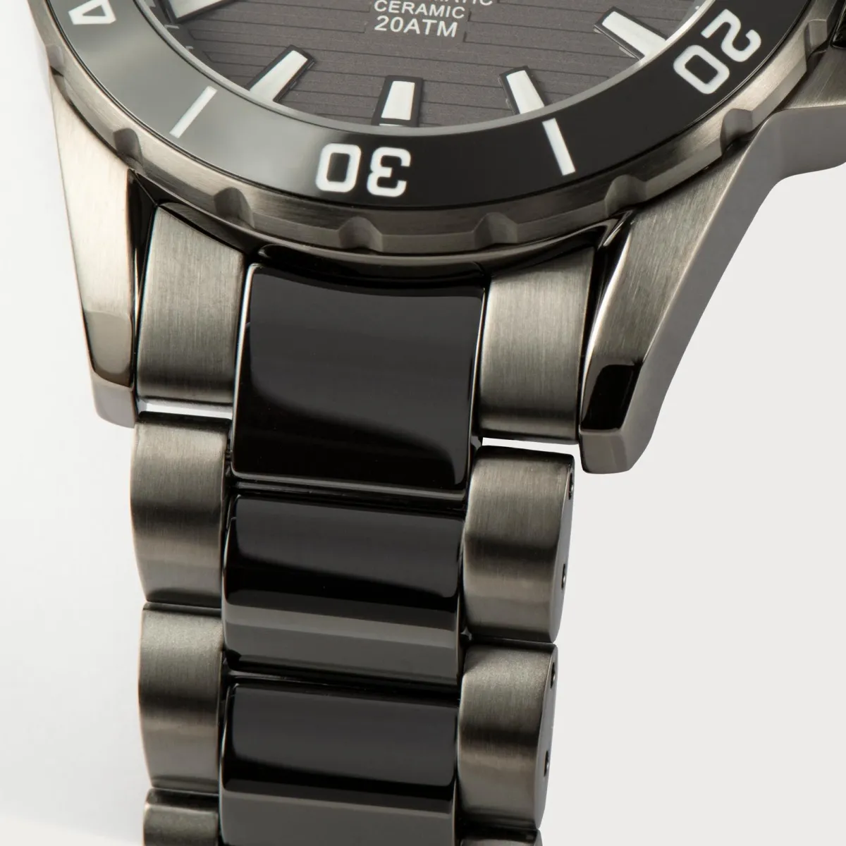 Jacques Lemans Hybromatic 1-2222A> High-Tech Ceramic
