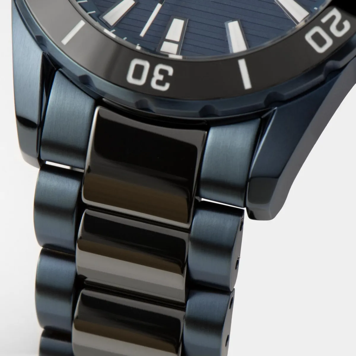 Jacques Lemans Hybromatic 1-2222B> High-Tech Ceramic